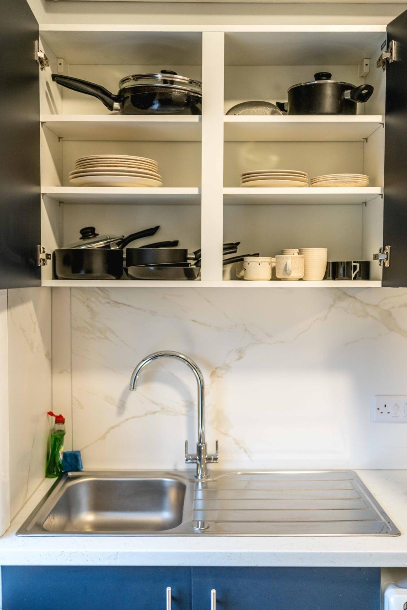 בדפורד Free Parking, 2 Beds,Close To Train Station מראה חיצוני תמונה